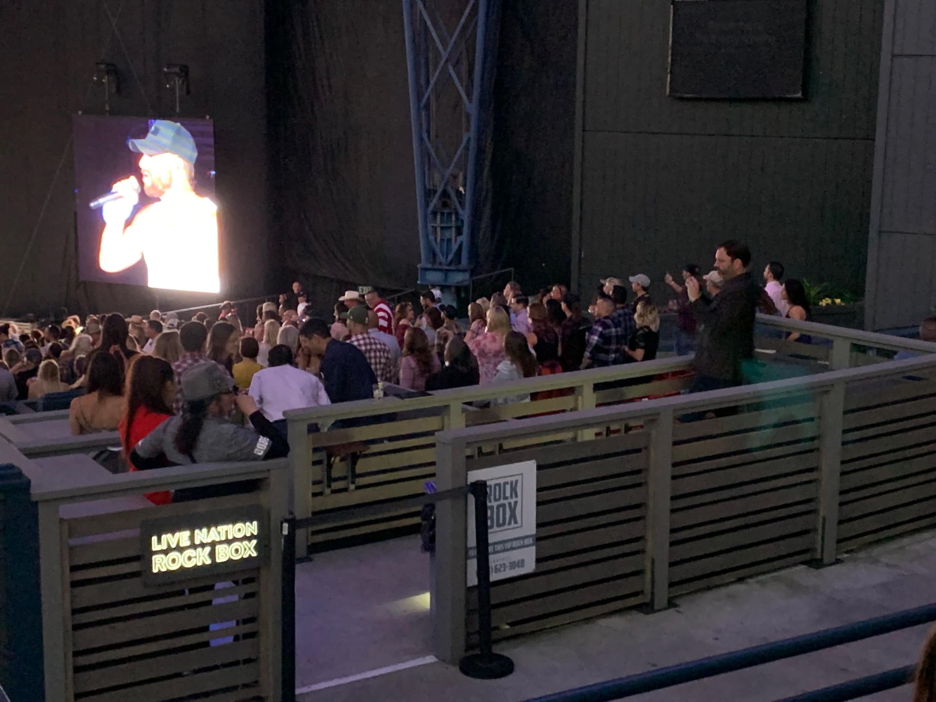 Credit Union 1 Amphitheater Vip Boxes and Premium Seats | SuiteHop