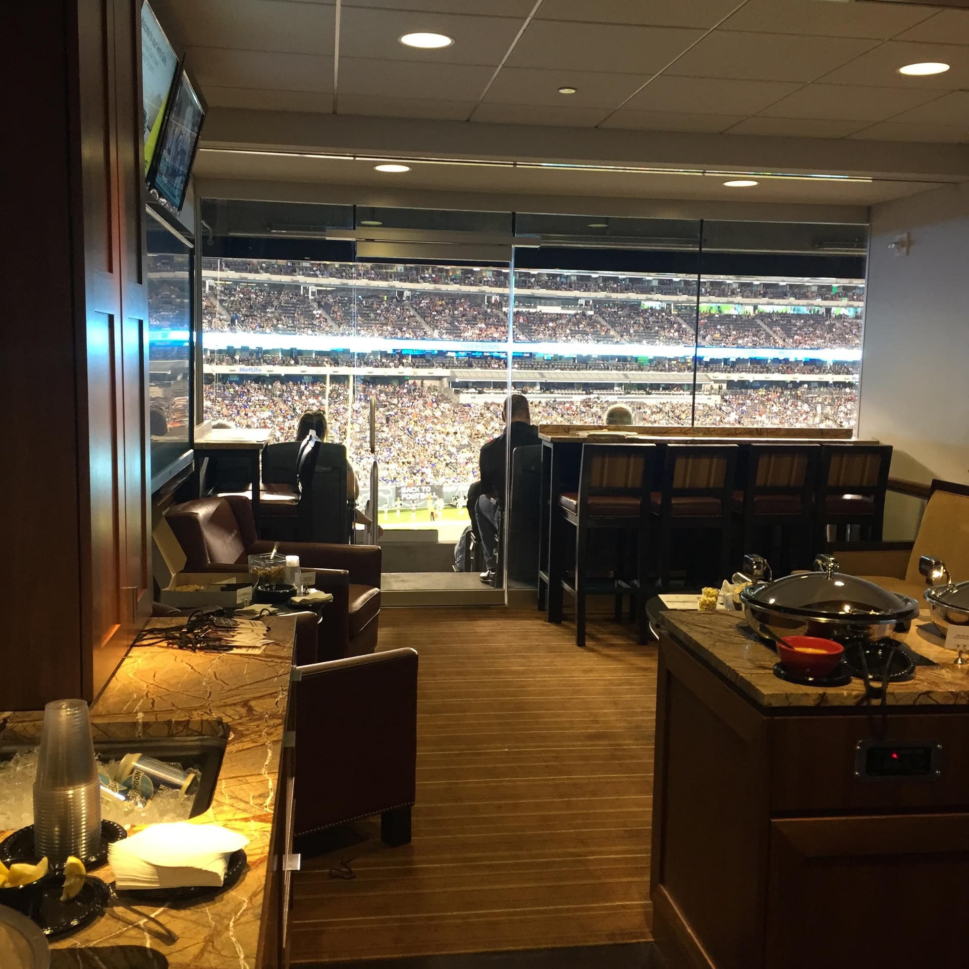 Metlife Stadium Suites and Premium Seats | SuiteHop