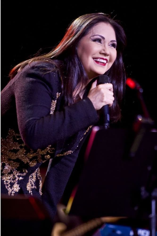 Ana Gabriel image