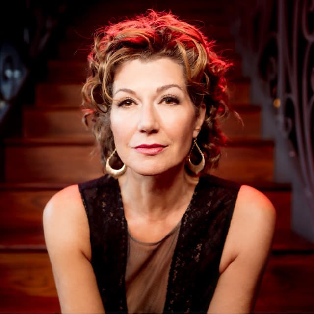 Amy Grant image