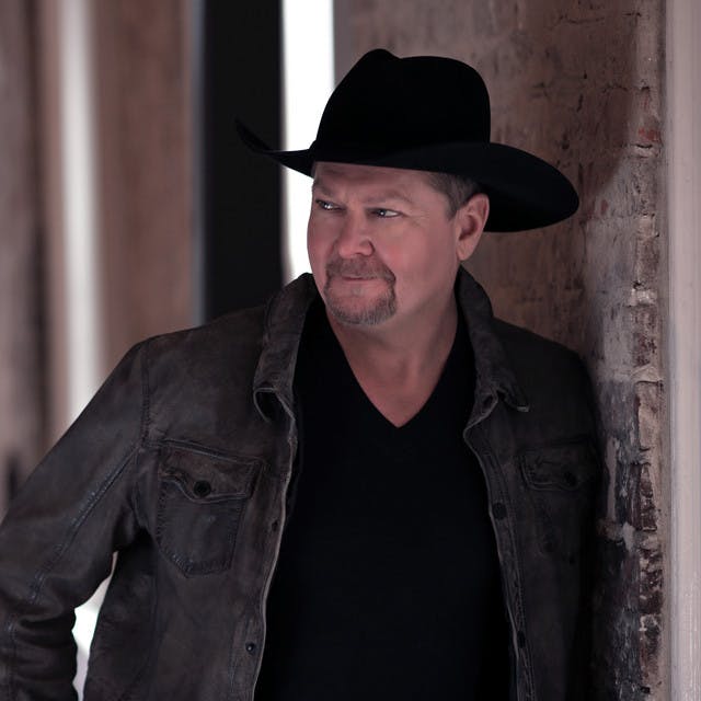 Tracy Lawrence image