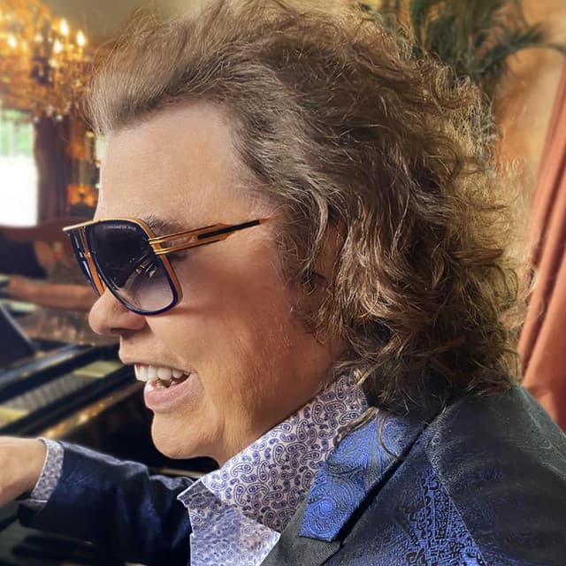 Ronnie Milsap suites and premium seating