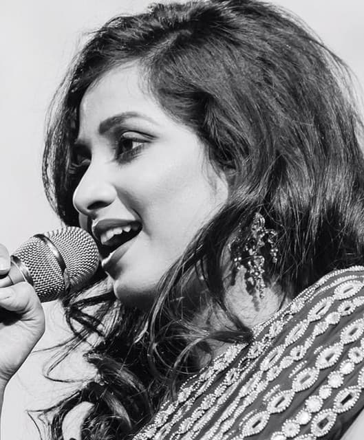Shreya Ghoshal suites and premium seating