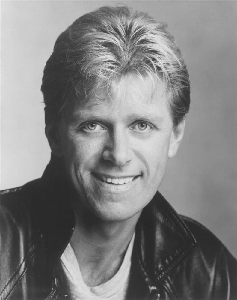 Peter Cetera image