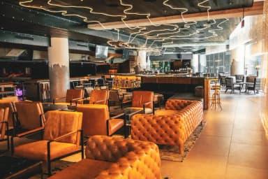 Suite 237 verified photo