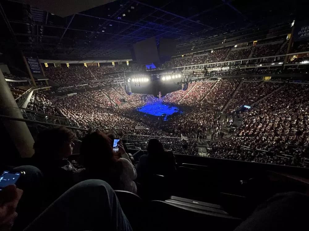 Suite 1115 representative photo