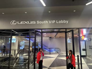 Floor 26, Row D representative photo