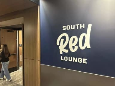 Floor 26, Row D representative photo