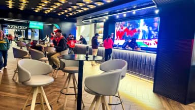 Pier Club Box 4, Row B representative photo