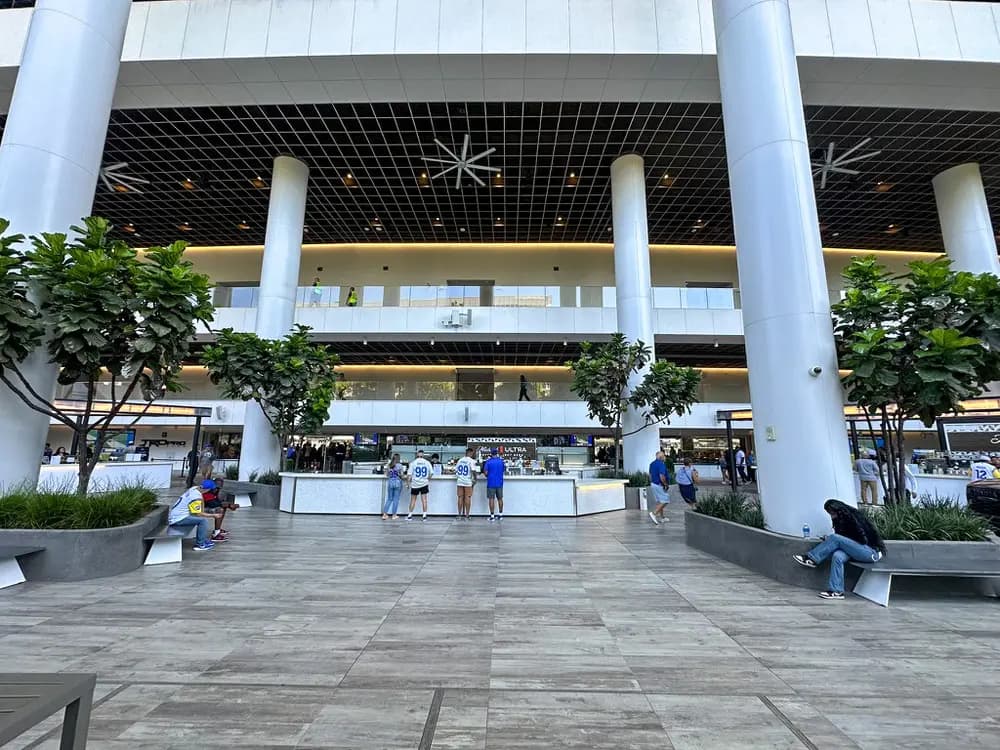 Patio Suite 5E-5 representative photo