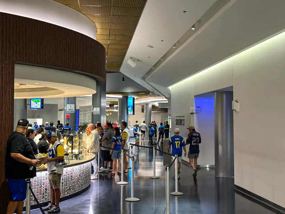 Executive Suite 2NW-5 representative photo