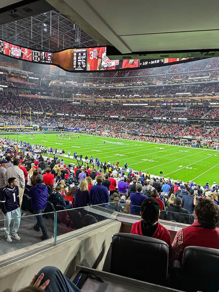 Executive Suite 2NW-5 representative photo