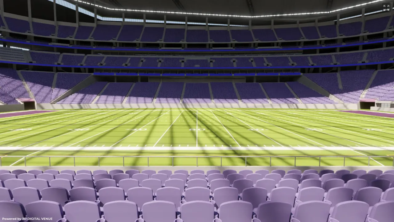 Delta 360 Club F3, Row 15