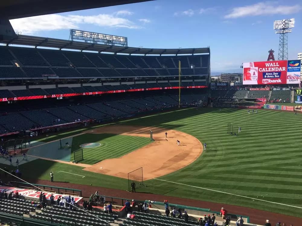 Angels Suite View