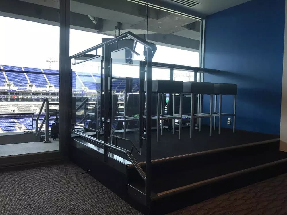 M&T Bank Stadium Suite - Barstool seating