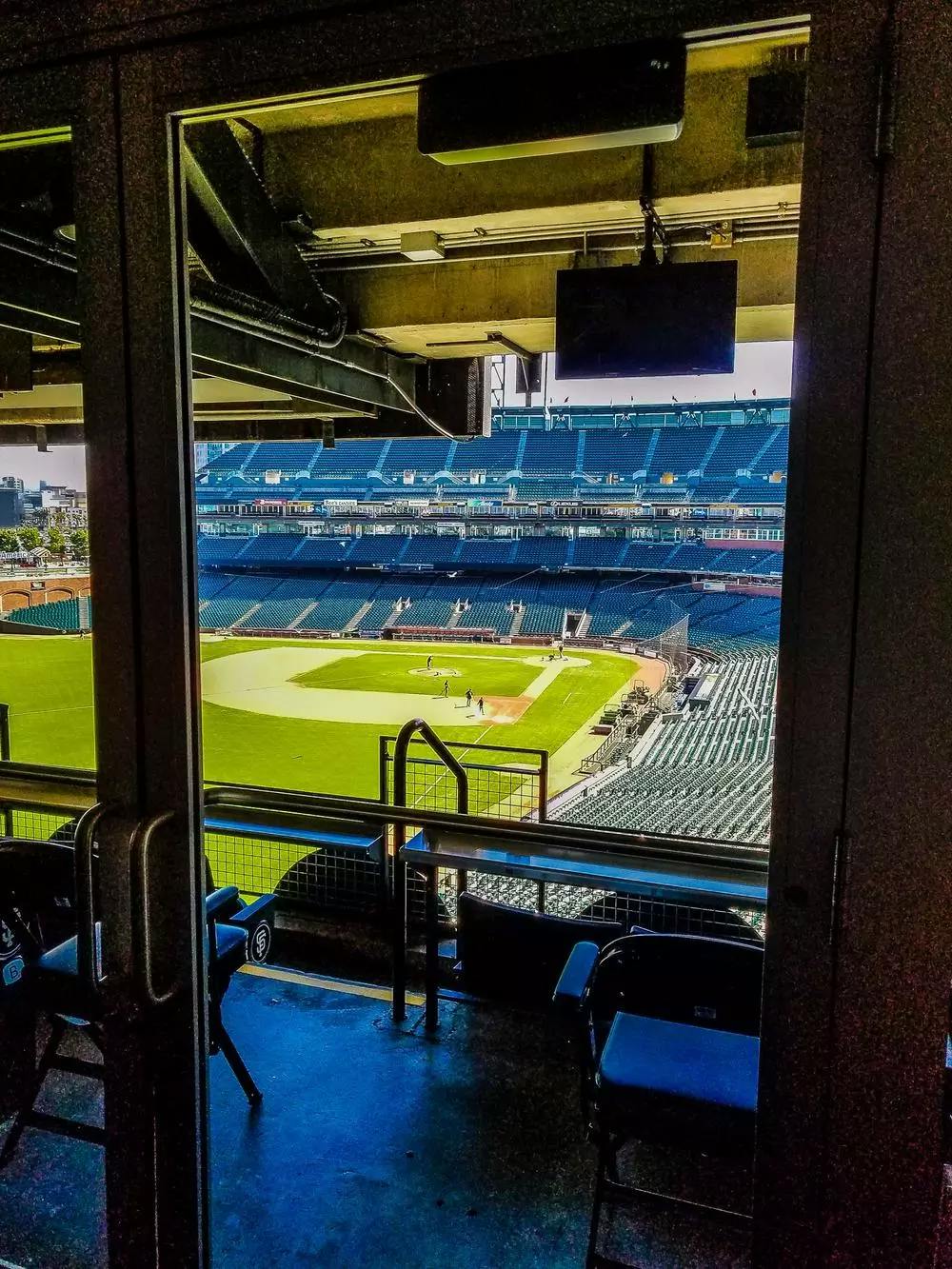 Suite 64 Field View