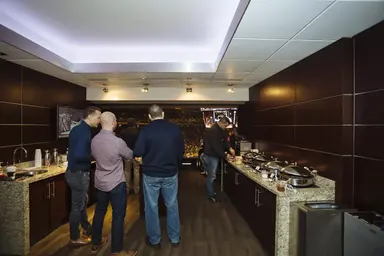 Lexus Club Raners Lexus Suite 7 | New York Islanders at New York Rangers | SuiteHop