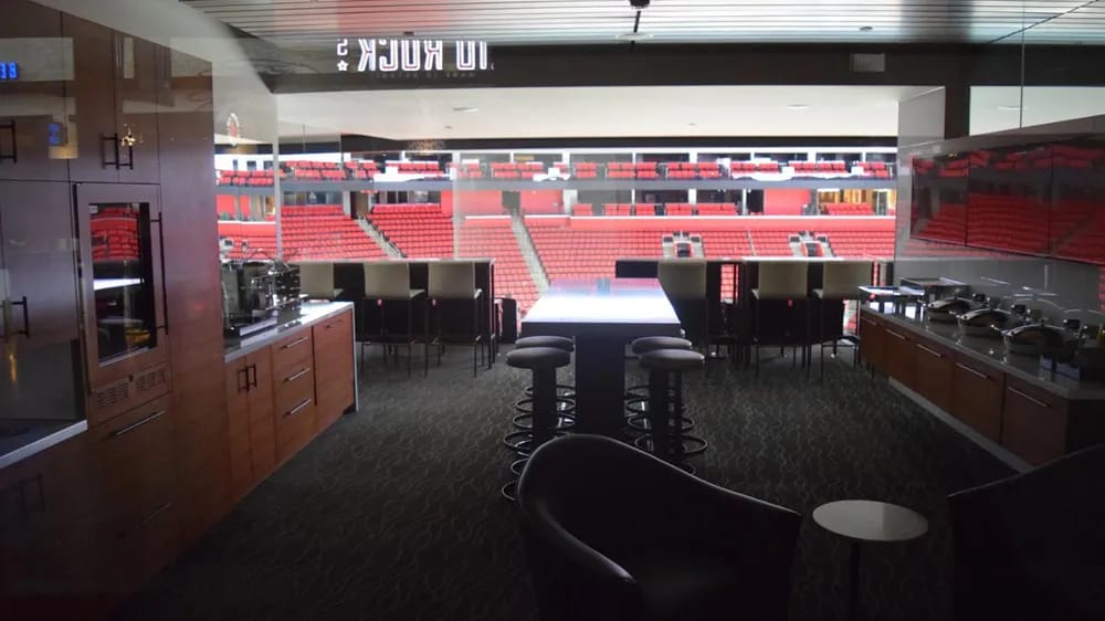 Suite 44 verified photo