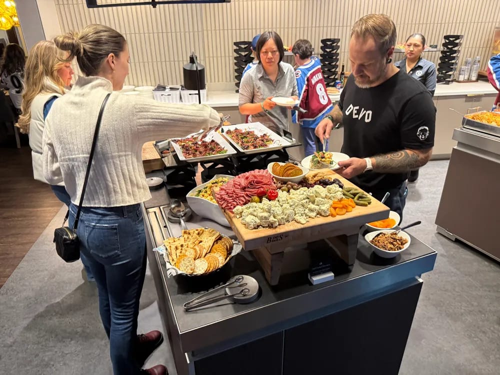 Club 148, Row 4 representative photo