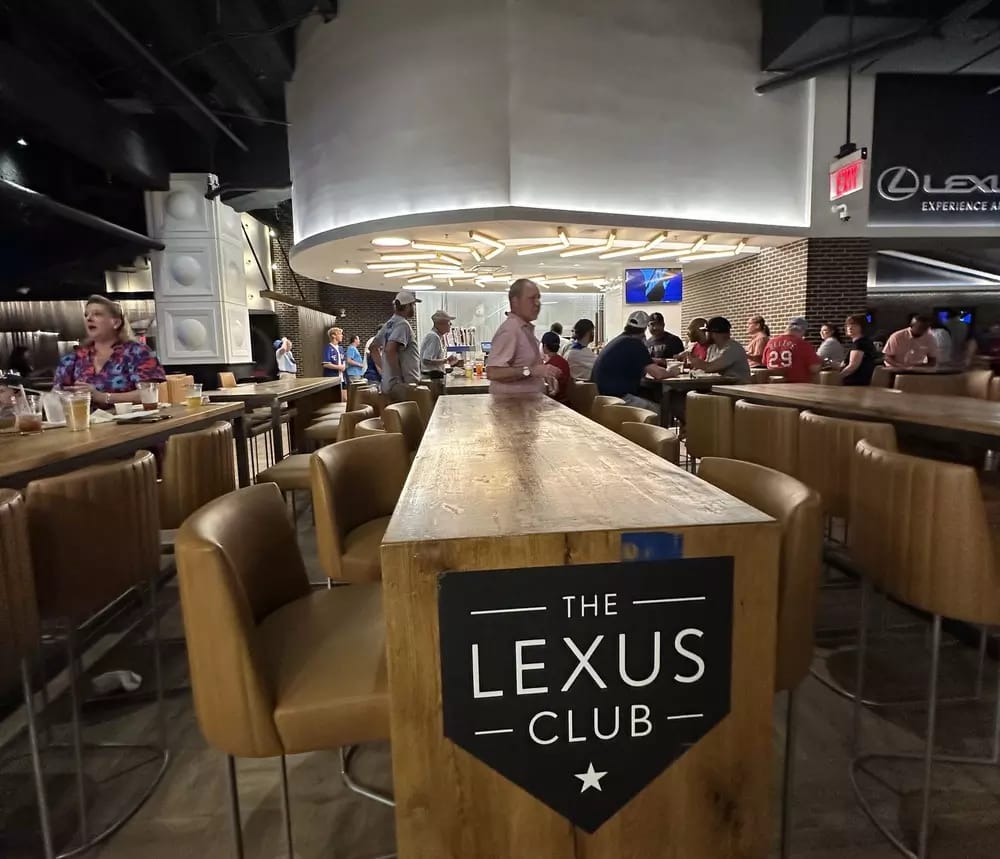 Lexus Club 13, Row 5 representative photo