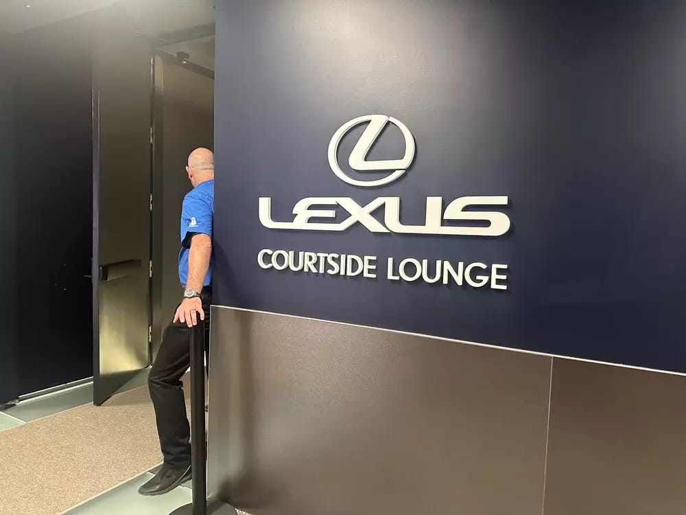 When you sit courtside, enjoy access to the exclusive, all-inclusive Courtside Lounge