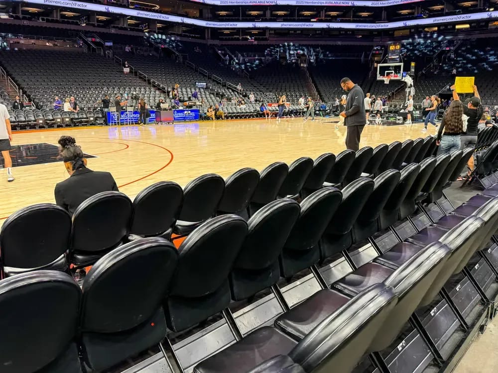 Courtside 120, Row B representative photo