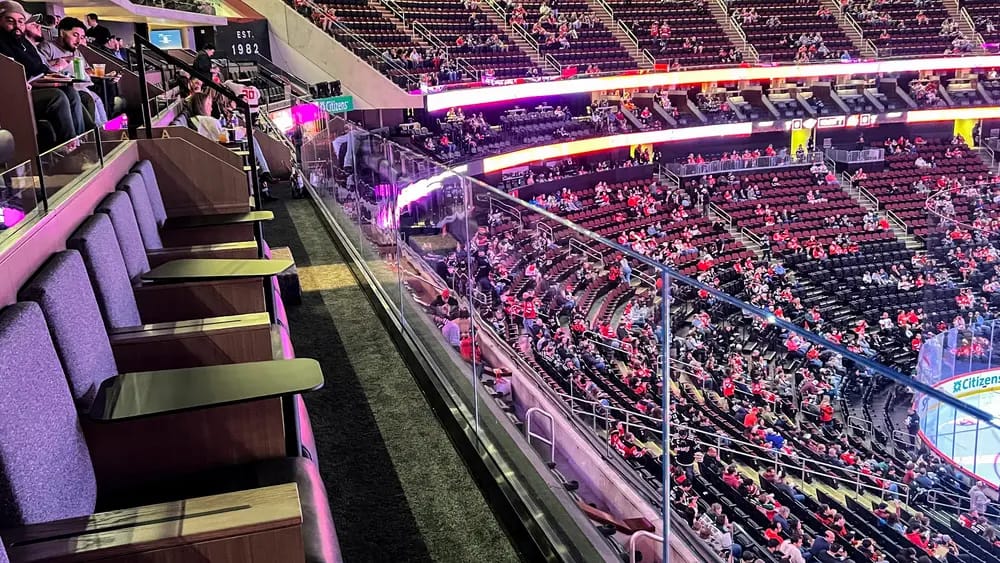 Pier Club 37, Row A representative photo