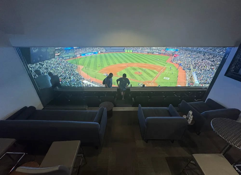 400 Level Diamond Suite representative photo