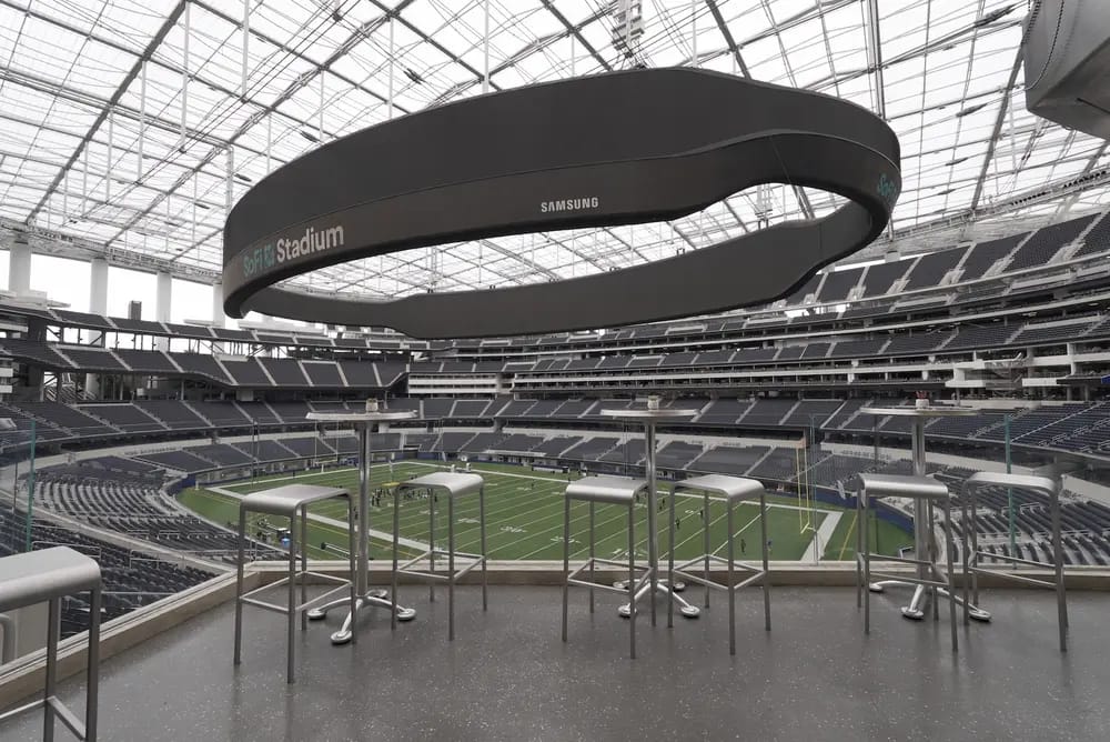 Corona Club Deck Suite representative photo