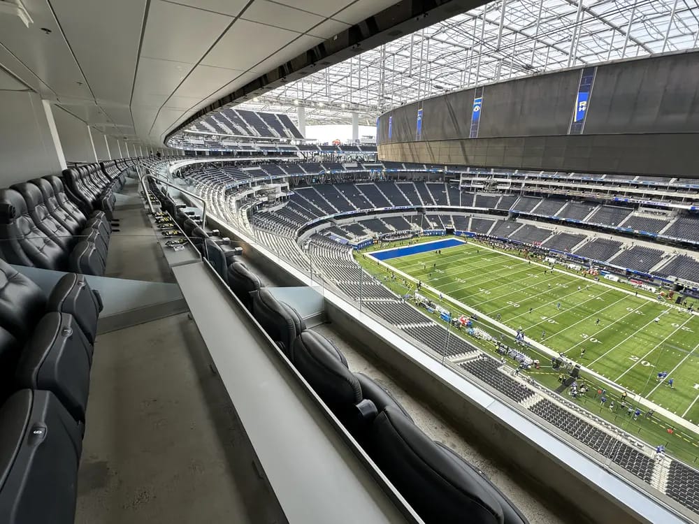 Terrace Suite 7W-9, Row 1 representative photo