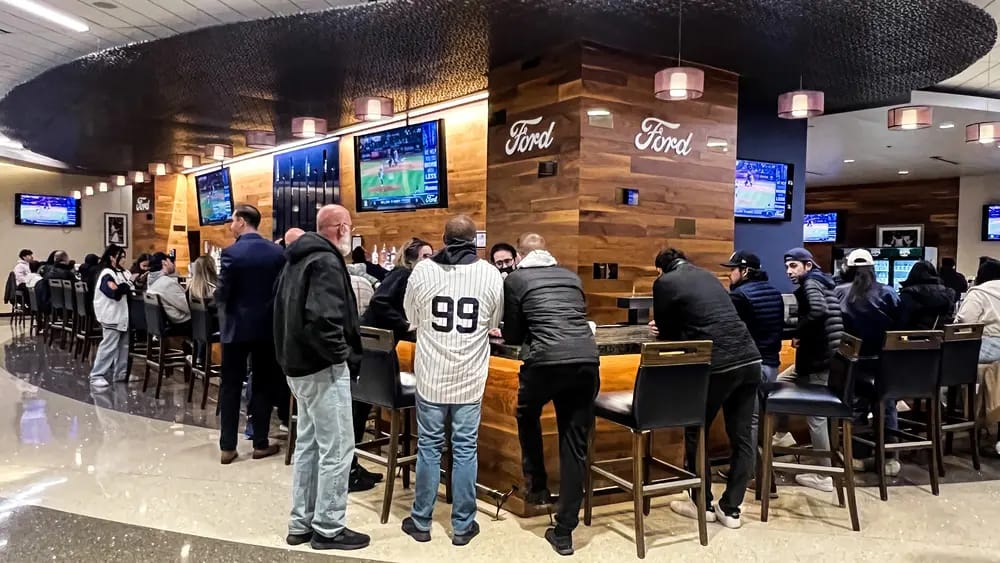 Field MVP Club 120B, Row 5 representative photo