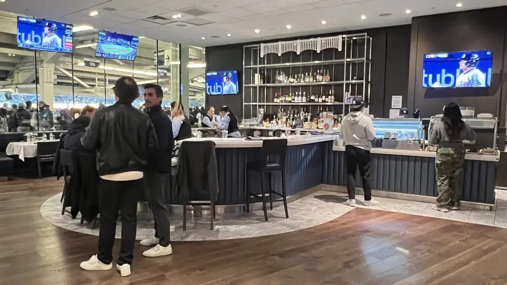 Legends Suite 15B, Row 5 representative photo