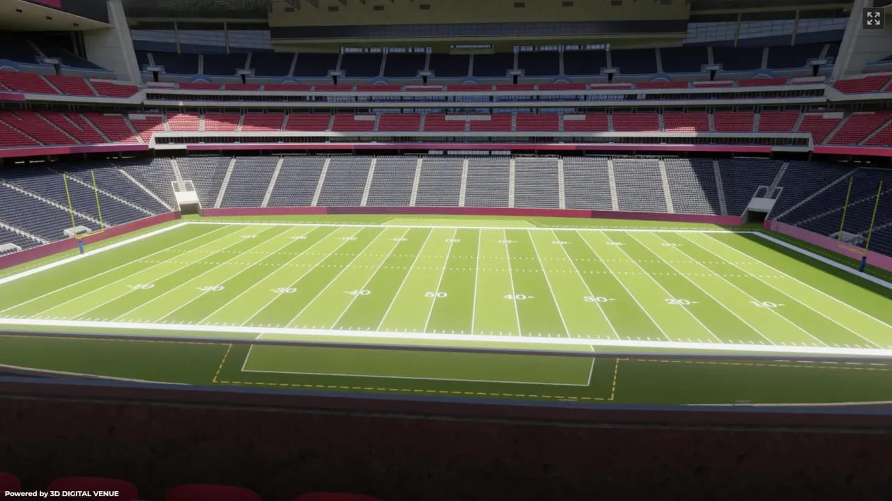 Club Level 309, Row Q