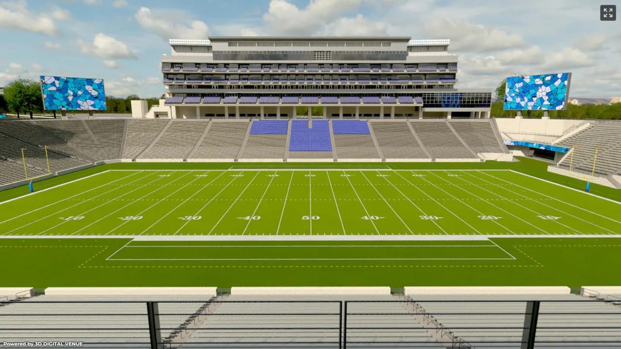 East Club 227, Row 7