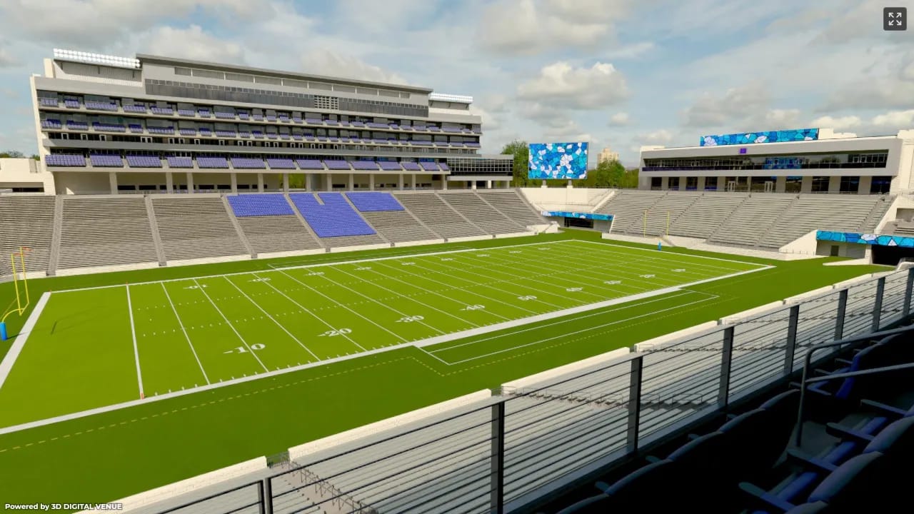 East Club 222, Row 2