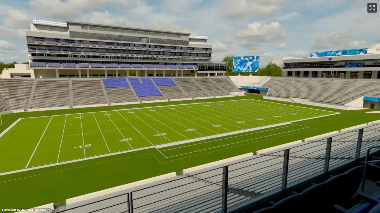 East Club 223, Row 6