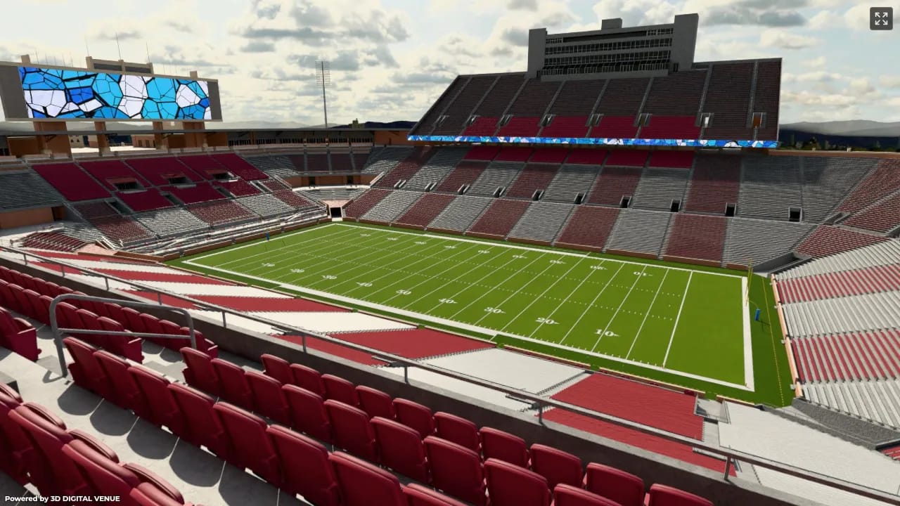 East Stadium Club 125, Row 5