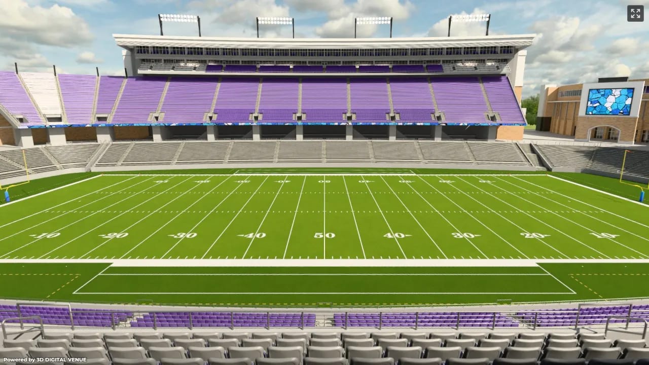 Champions Club 207, Row L