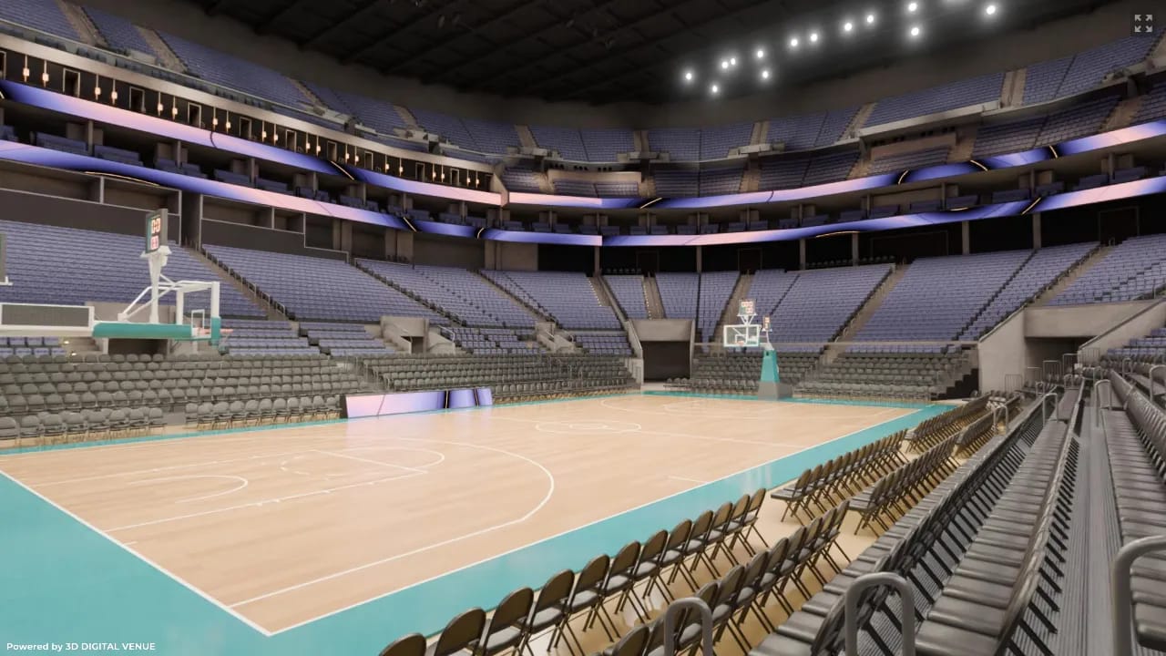 Courtside Club 17, Row A4