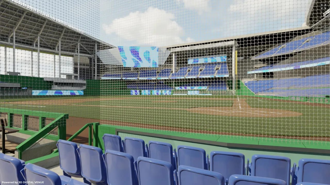 PNC Club 8, Row EE