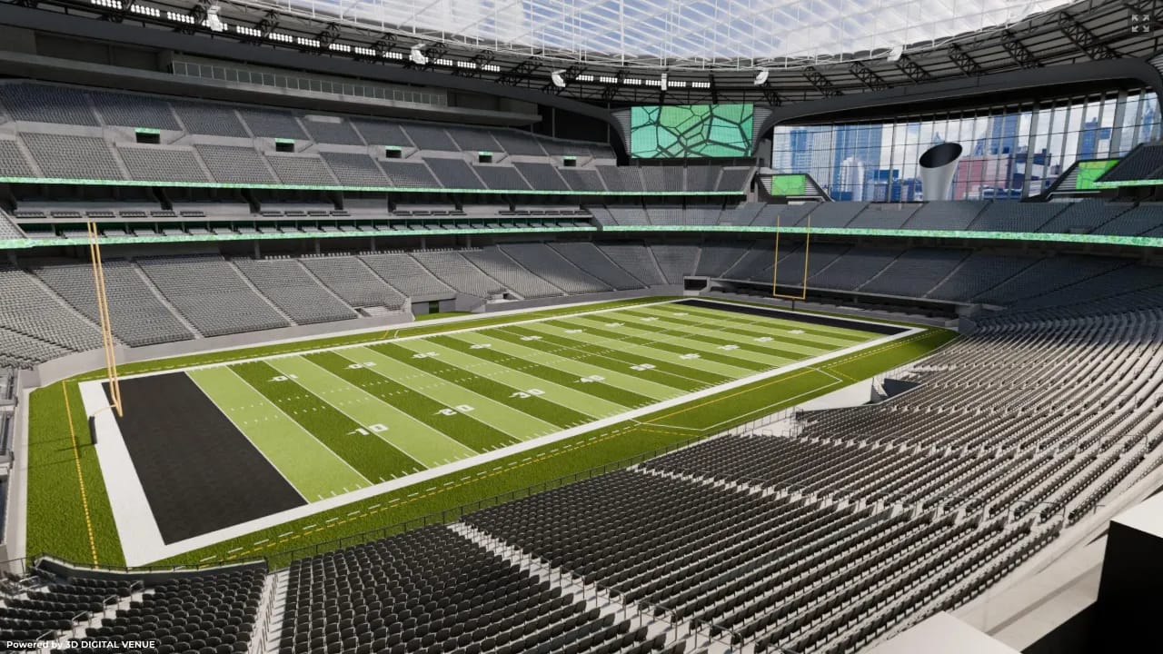 East Loge 24, Row 2
