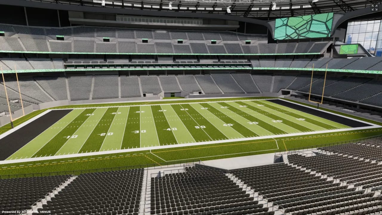 East Loge 15, Row 2