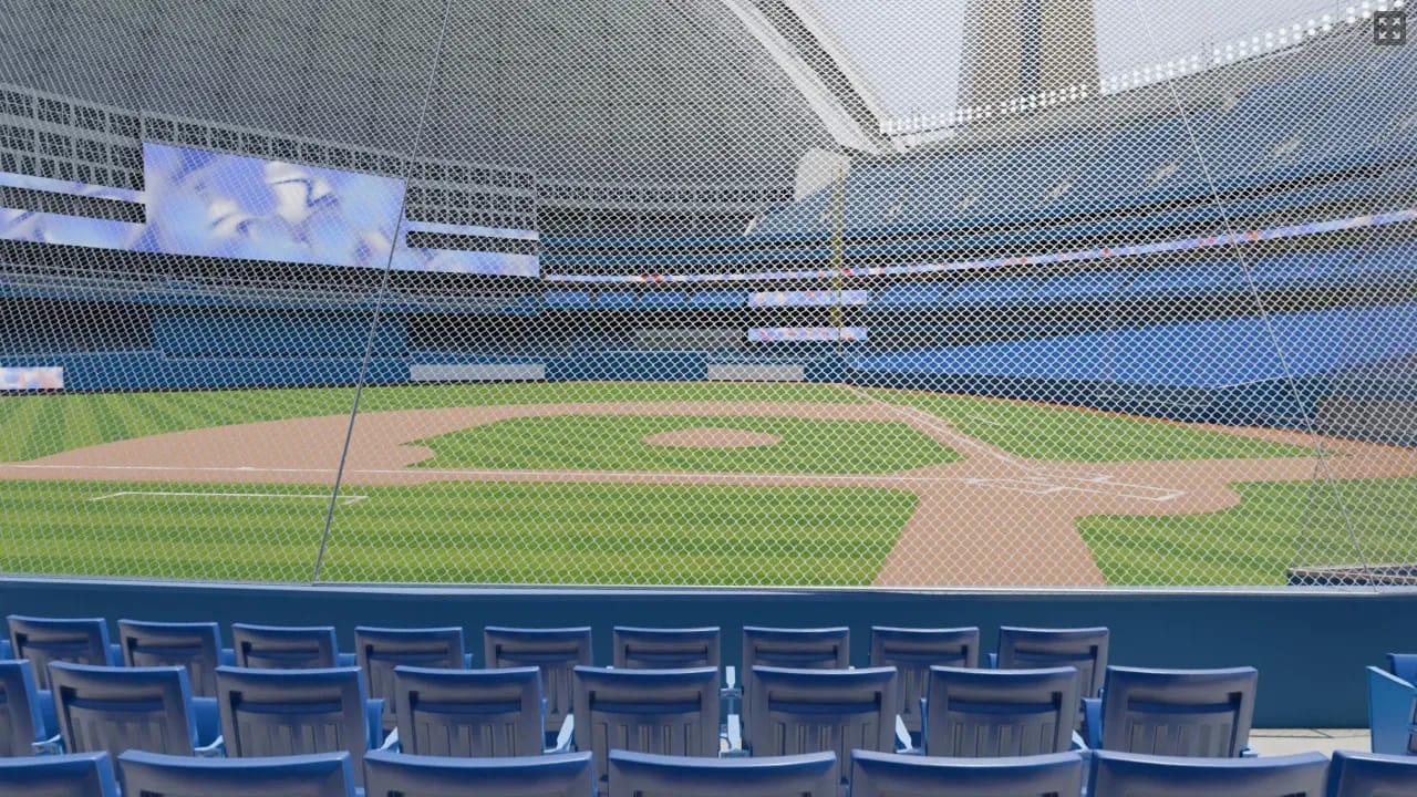 Banner Club 31, Row 2