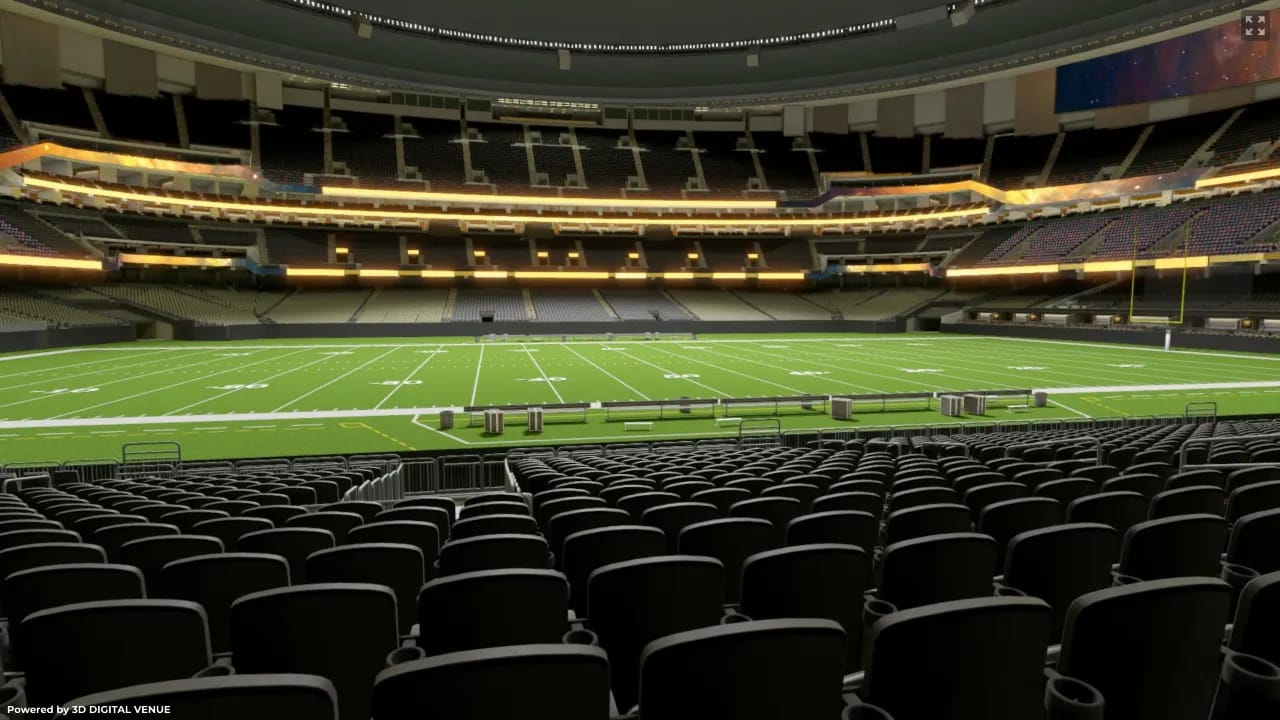 Crown Royal Signature Club 115, Row 4