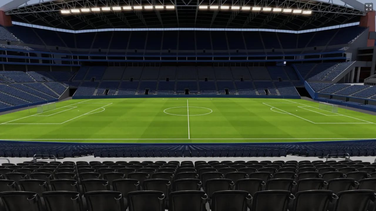 Club 209, Row M