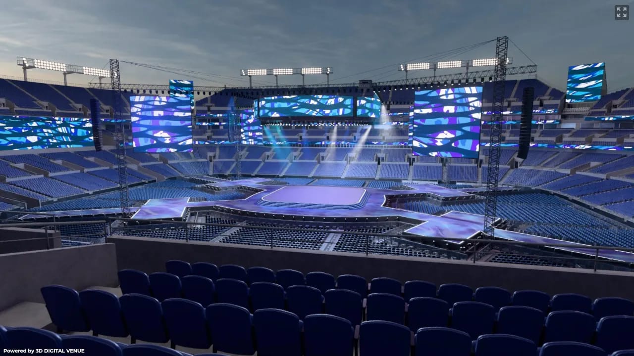 Club Level 252, Row 7