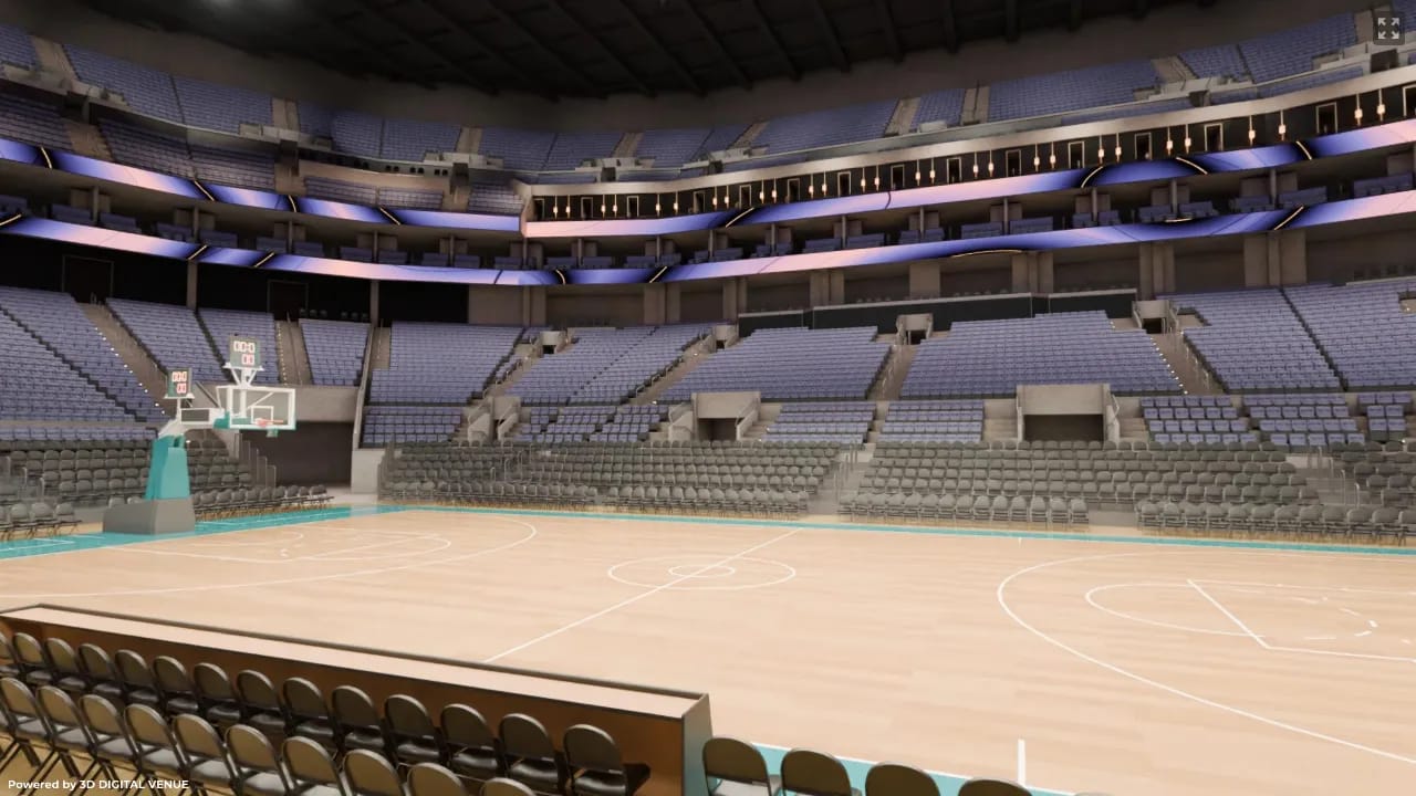 Courtside Club 3, Row A3