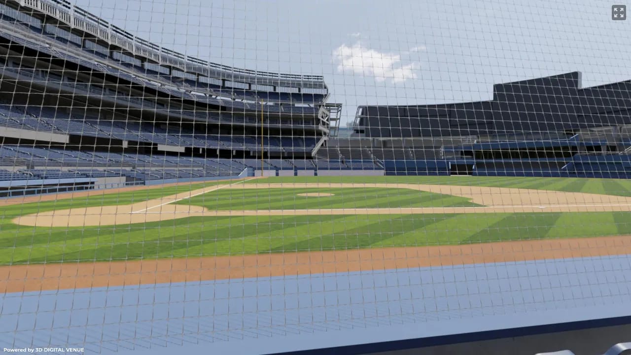 Legends Suite 17A, Row 3