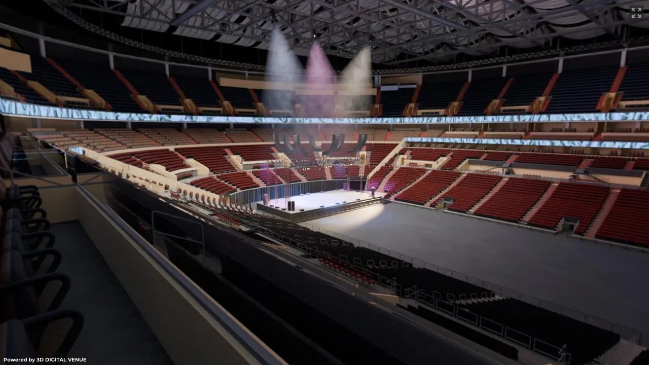 Club Suite 16A, Row 2