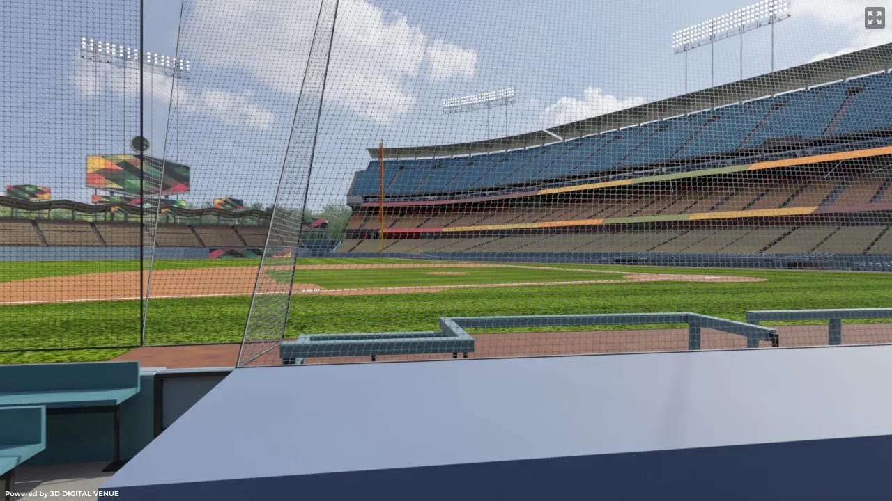 Dugout Club 15, Row DD